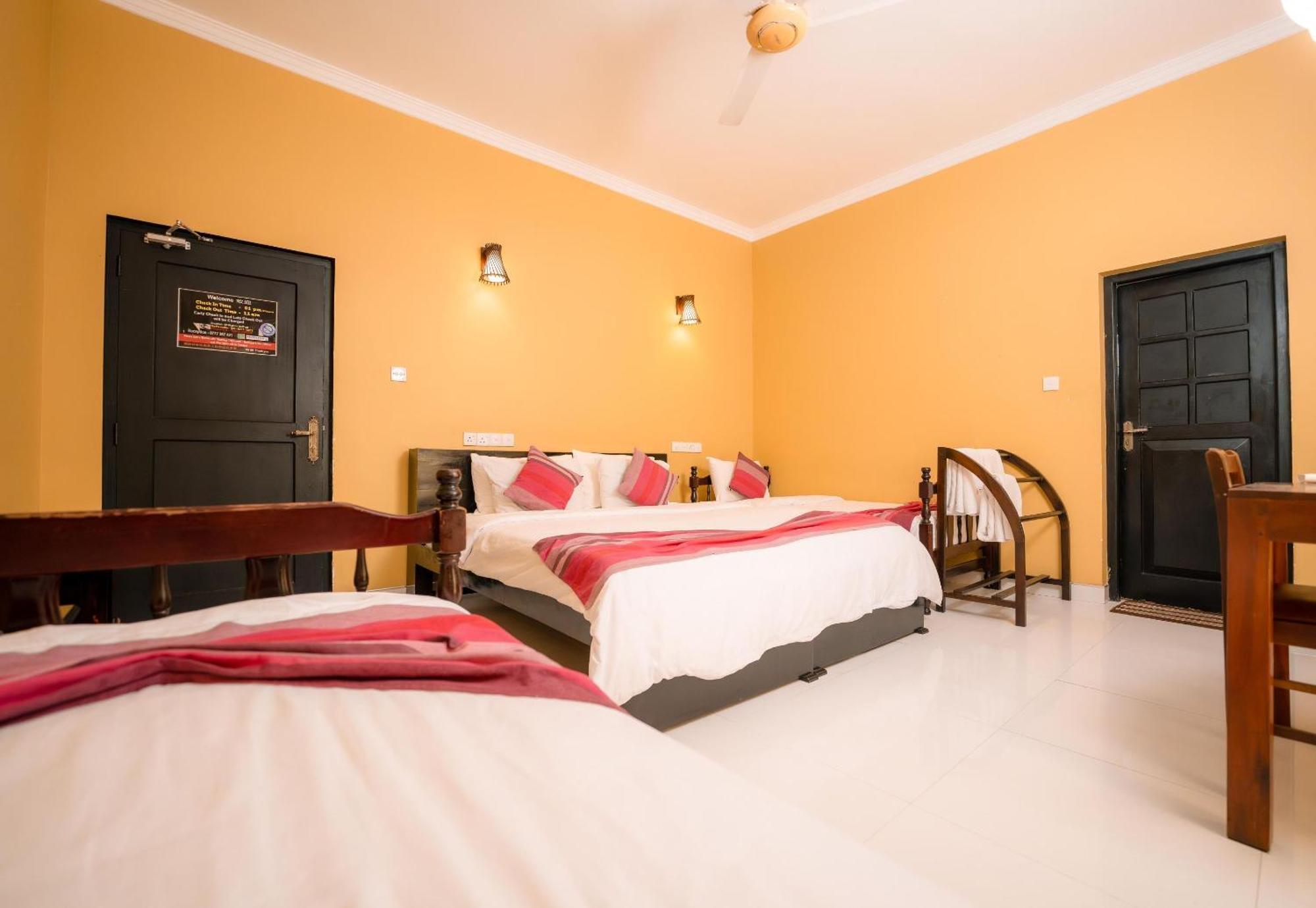The Panorama Negombo Hotel Exterior foto